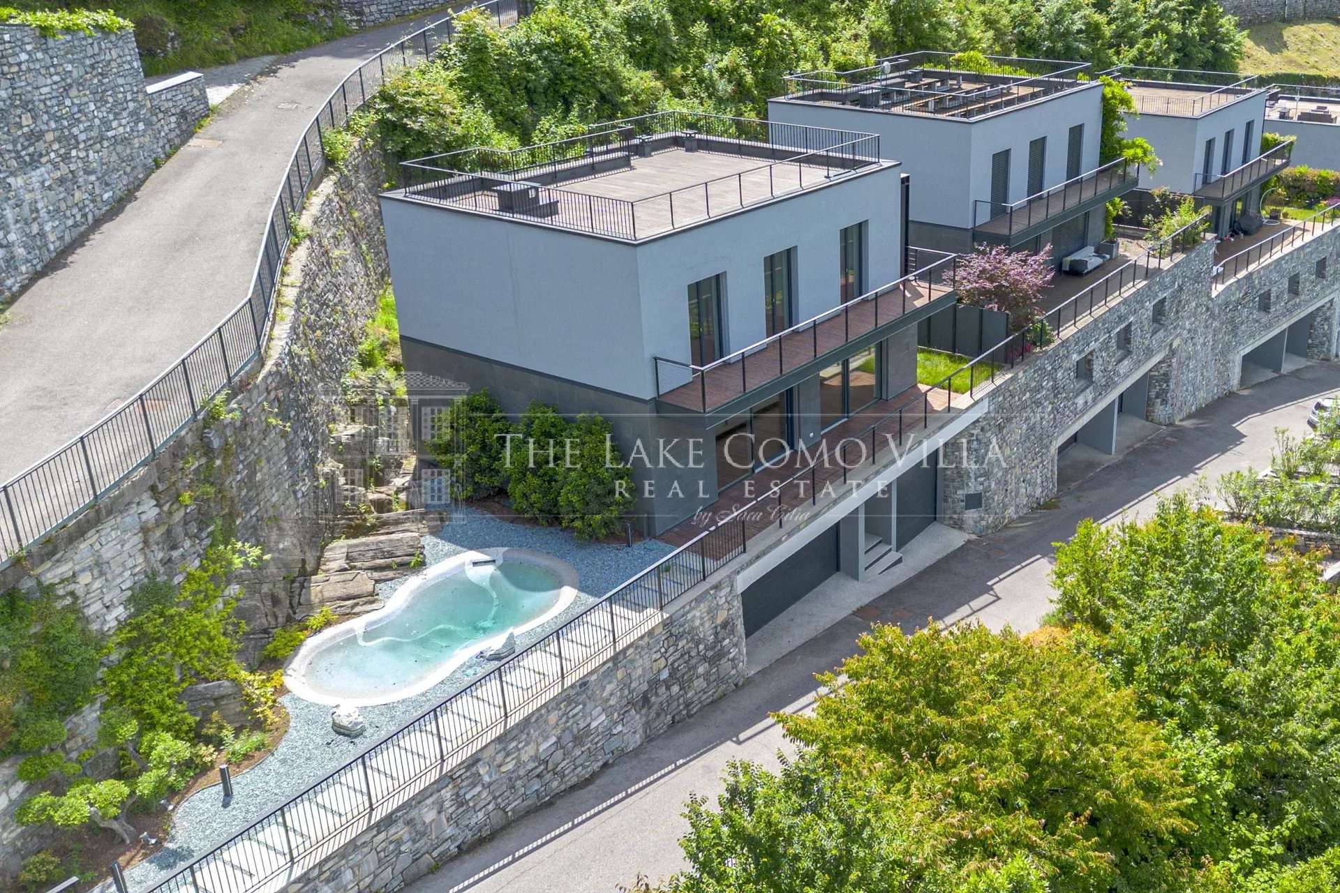 9893bfb6420583b47aa99380bf5bdad5_14b3535a83_1920-original Torno-Modern Villa with Lake View and Private Pool
