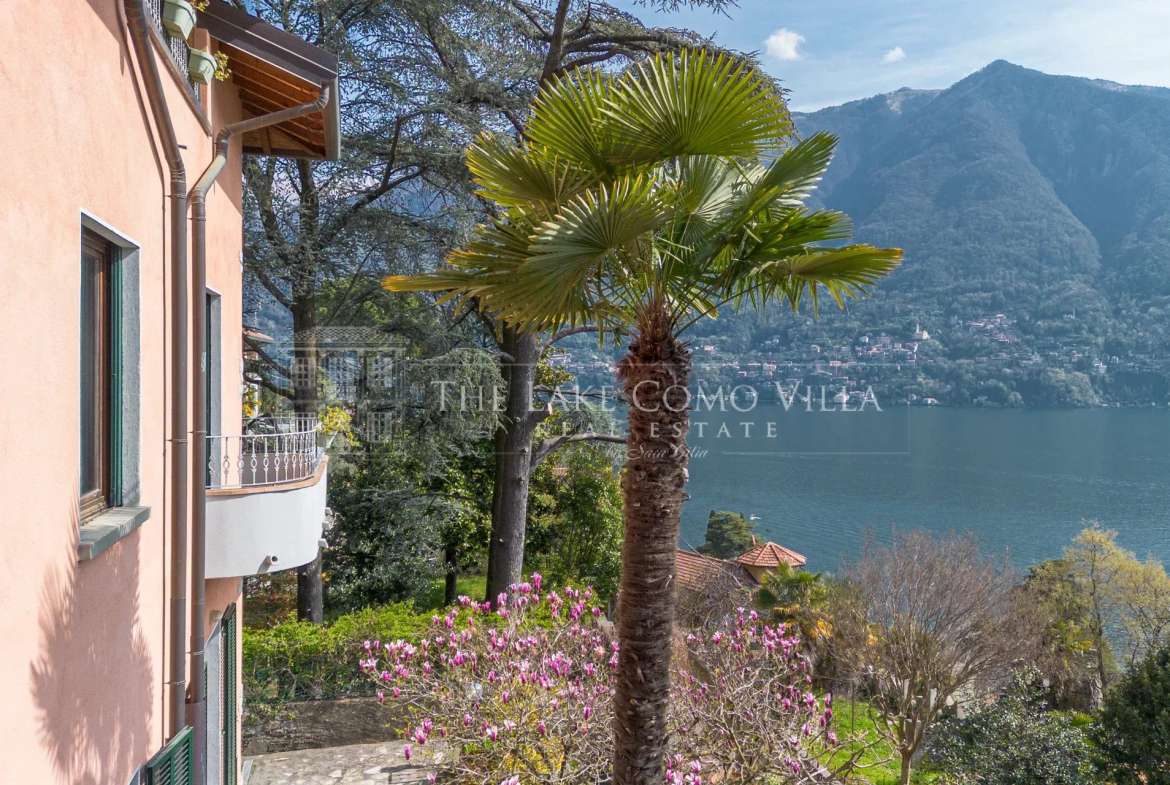 Carate Urio Charming Villa