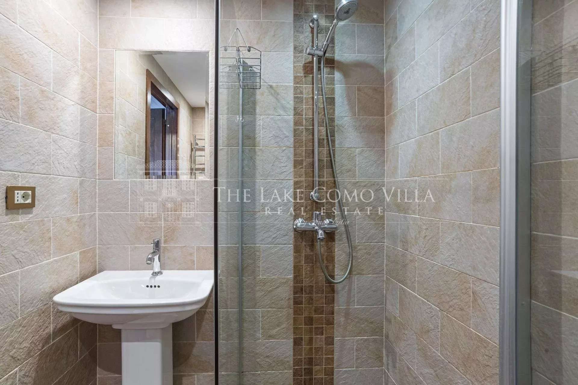 c92a38a7f081f249e0ee4b62fe37d425_6b44e3ee7d_1920-original Menaggio – Nobiallo Historic Lake View Home Fully Renovated With Terrace