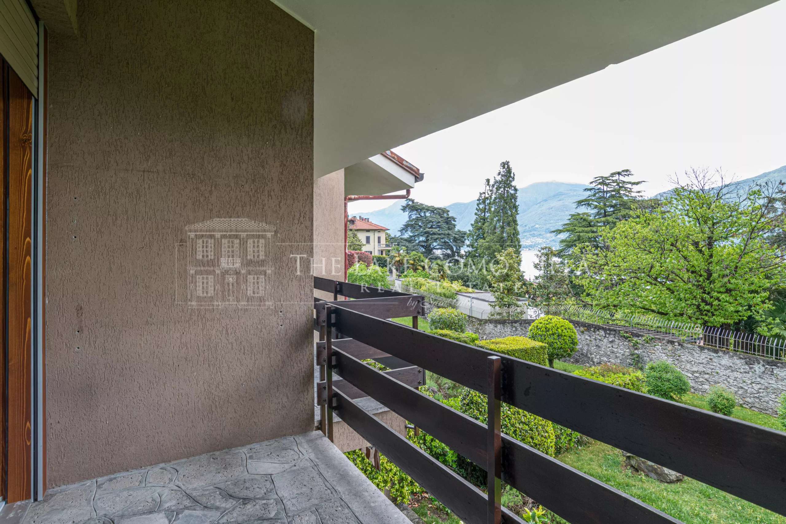 cdc0bde7b0ace1da2084a5091c71e588_a789c70a40_4096-original Menaggio Apartment