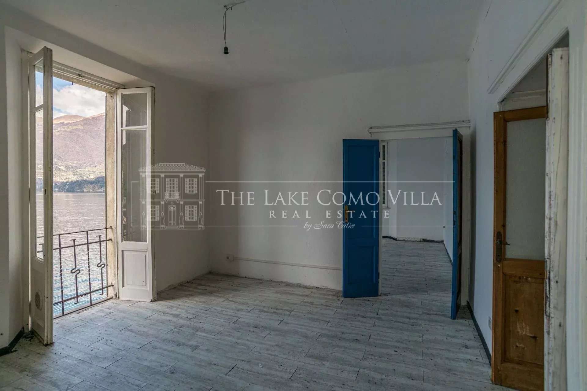 e6bd6f52c1ad740e69a0680582eff5e5_ae74d44ff8_1920-original Lezzeno – Entire Building Pieds Dans L’Eau