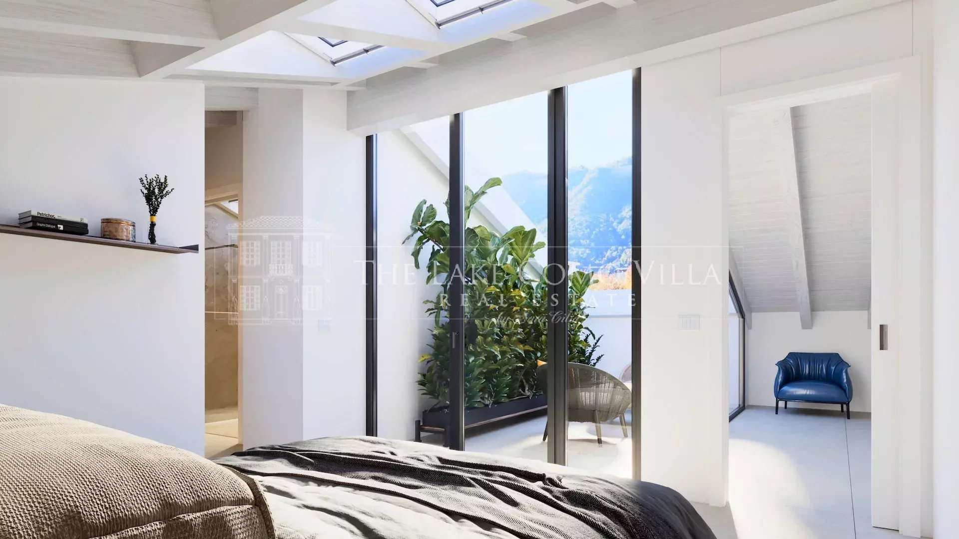 efb3089407775a6cd091cda60d3266be_c00d480f22_1920-original Palazzo Cavour – Luxury Lake View Apartment in a Historic Palace