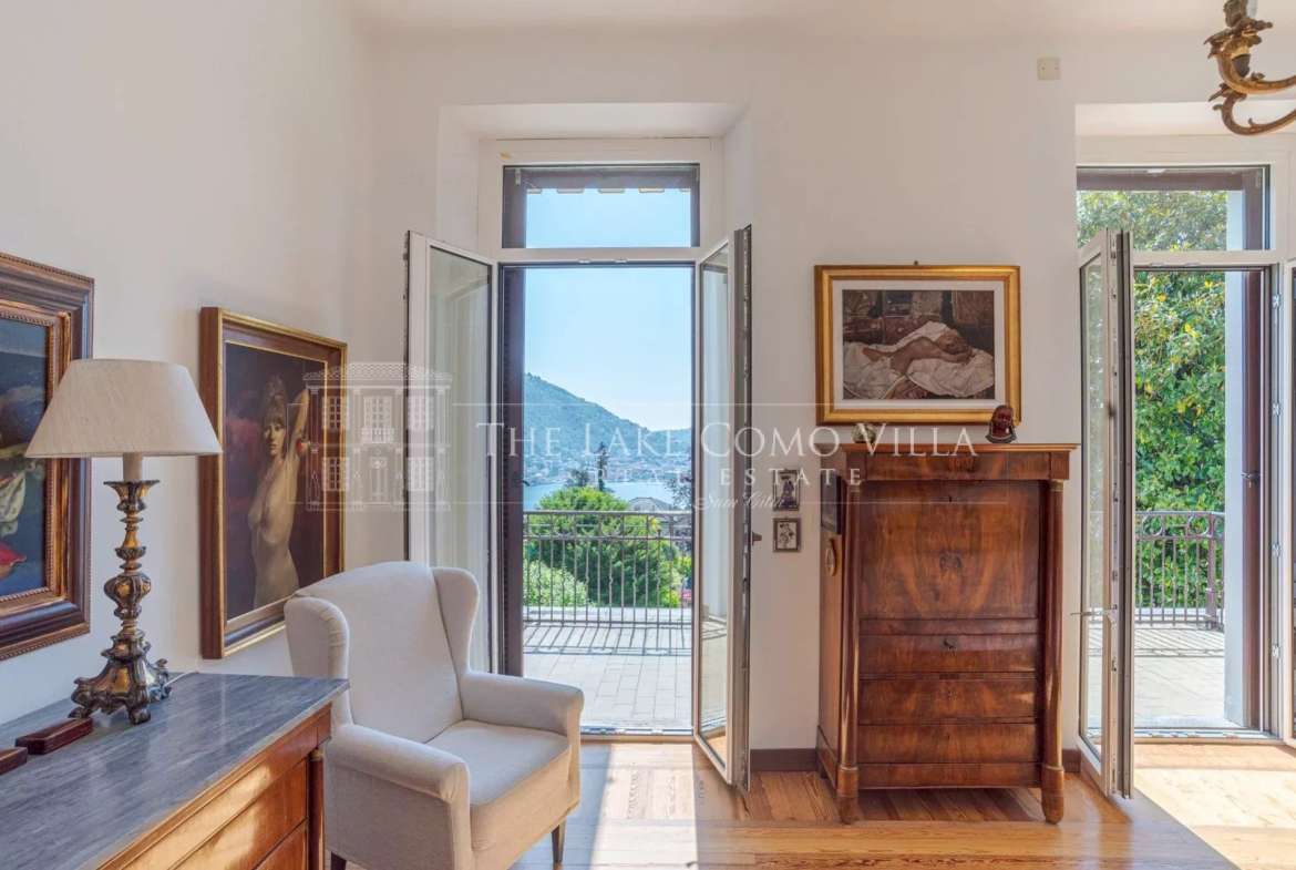 Como – Villa Cardina elegant period villa with lake view