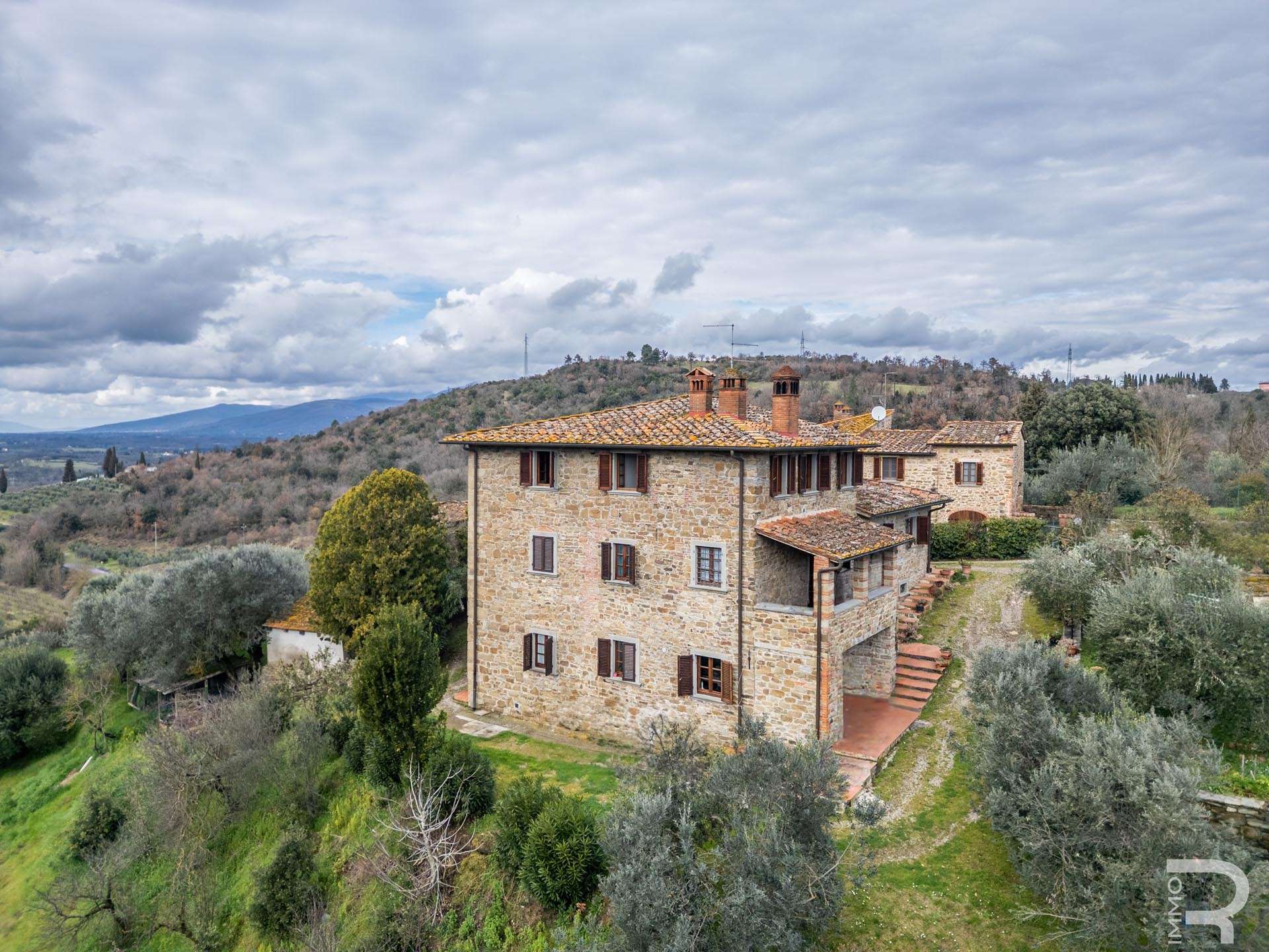 01_BmUIgKF Farmhouse/Rustico – Arezzo
