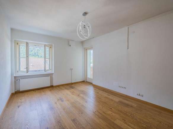 Three Room Apartment – Lasa