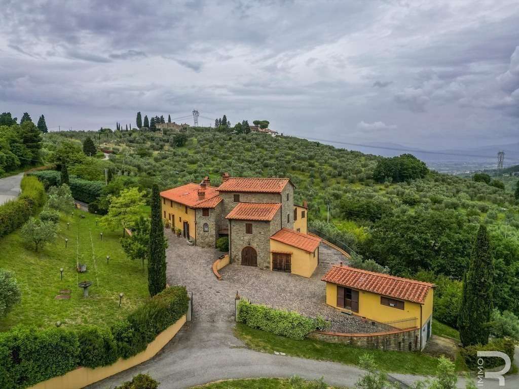 Farmhouse/Rustico – Carmignano