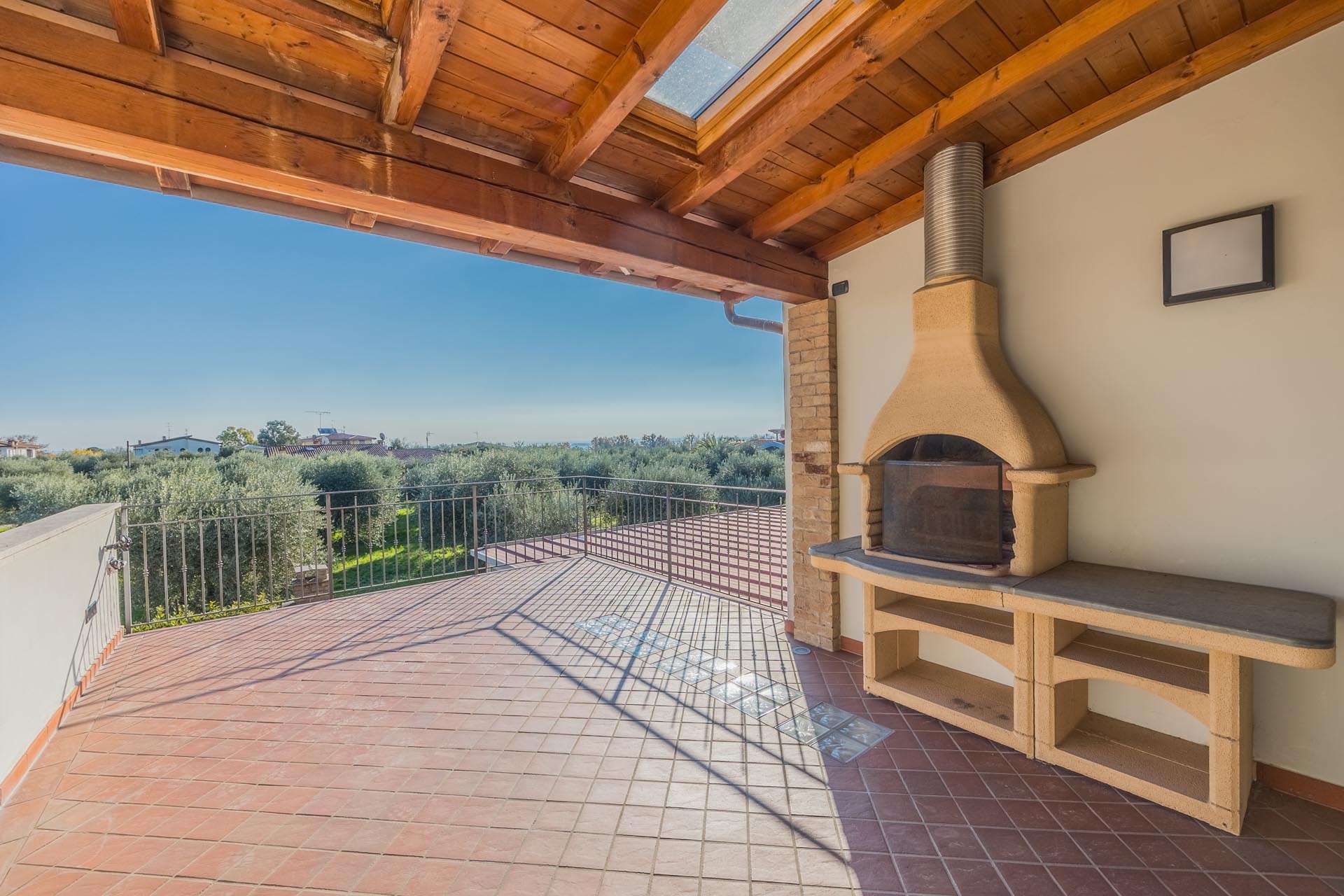 01_Hl1zZvW Two-family House – Manerba del Garda