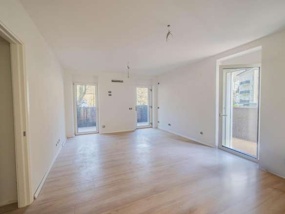 Four Room Apartment – Bolzano-Aslago/Oltrisarco
