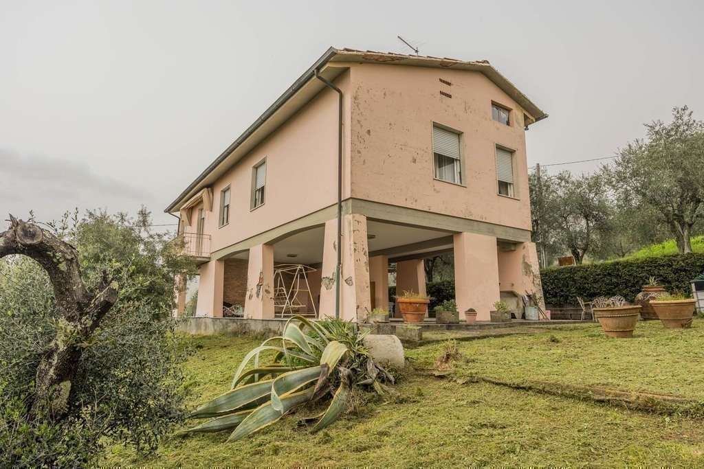 Farmhouse/Rustico – Capannori