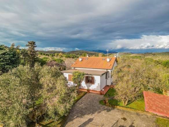 Semidetached House – Piombino