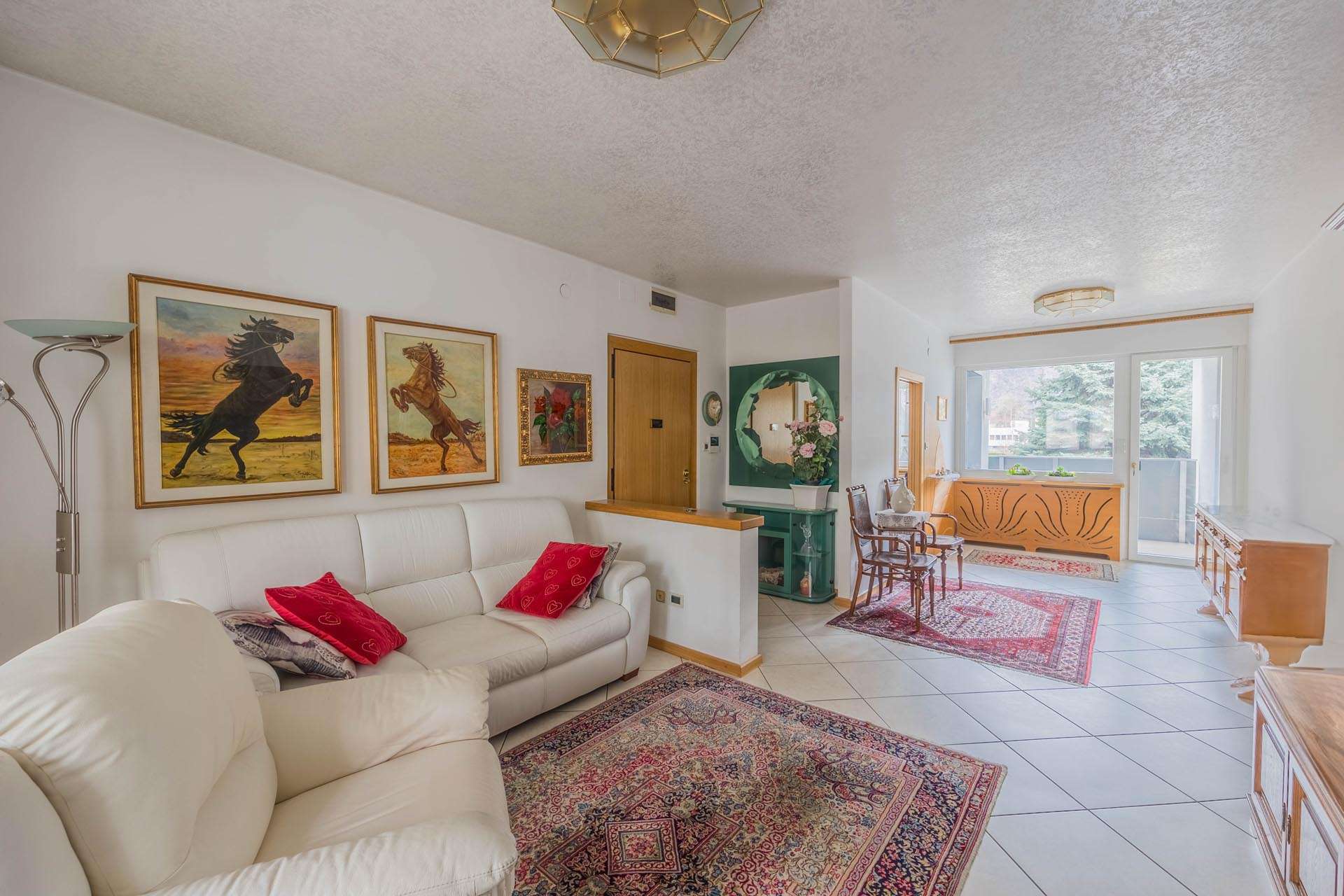 02_L6jve3D Four Room Apartment – Bolzano-Europa/Novacella