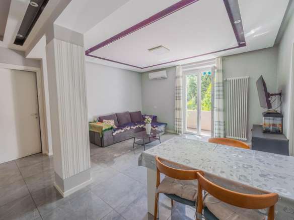 Four Room Apartment – Bolzano-Aslago/Oltrisarco