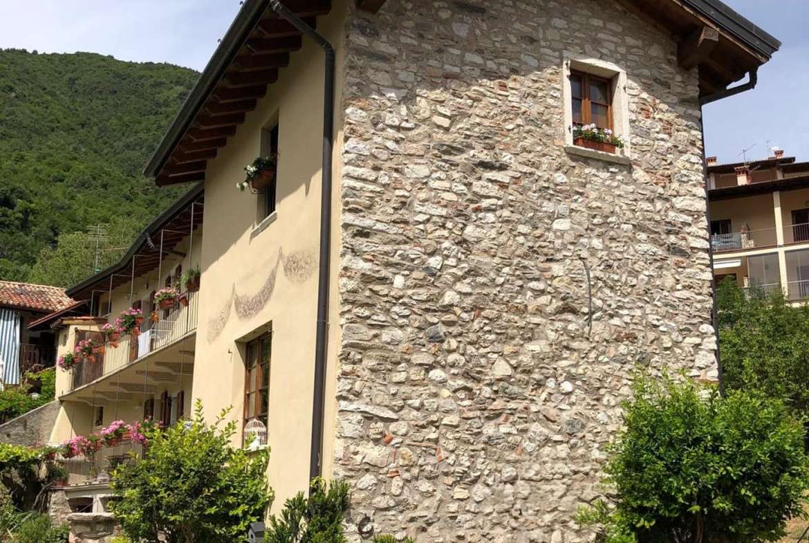 Detached House – Tignale