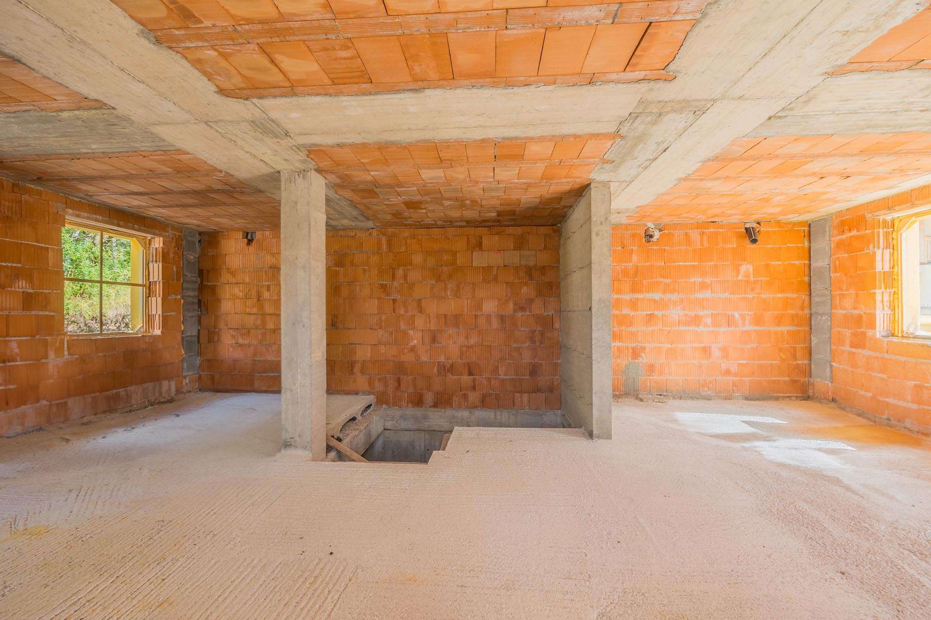 02_vh7Z9zu Three Room Apartment – Predaia