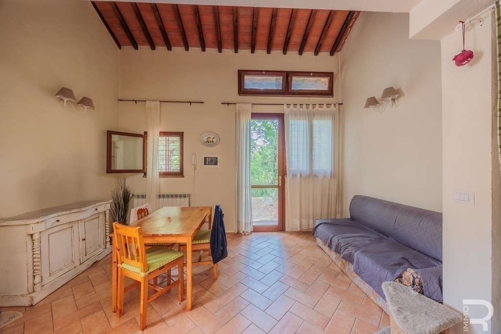 End Terrace House – Gambassi Terme