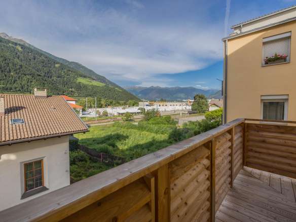 Three Room Apartment – Lasa