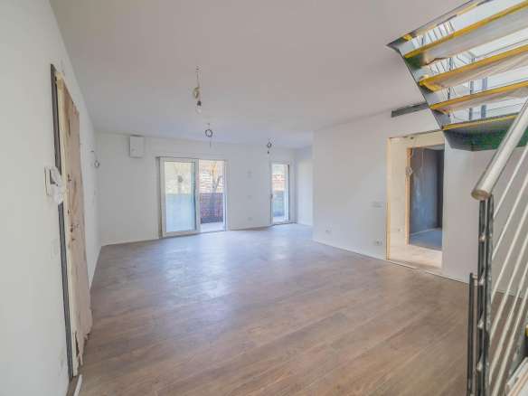 Four Room Apartment – Bolzano-Aslago/Oltrisarco