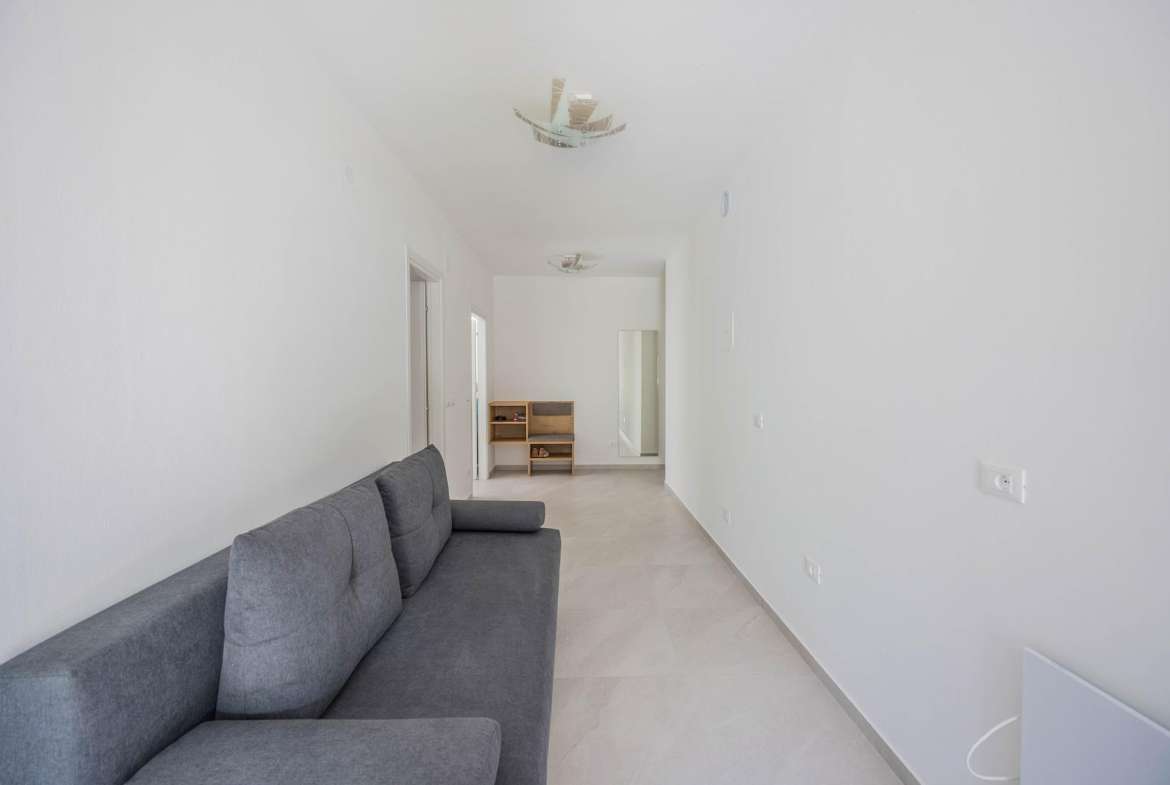 Two Room Apartment – Funes