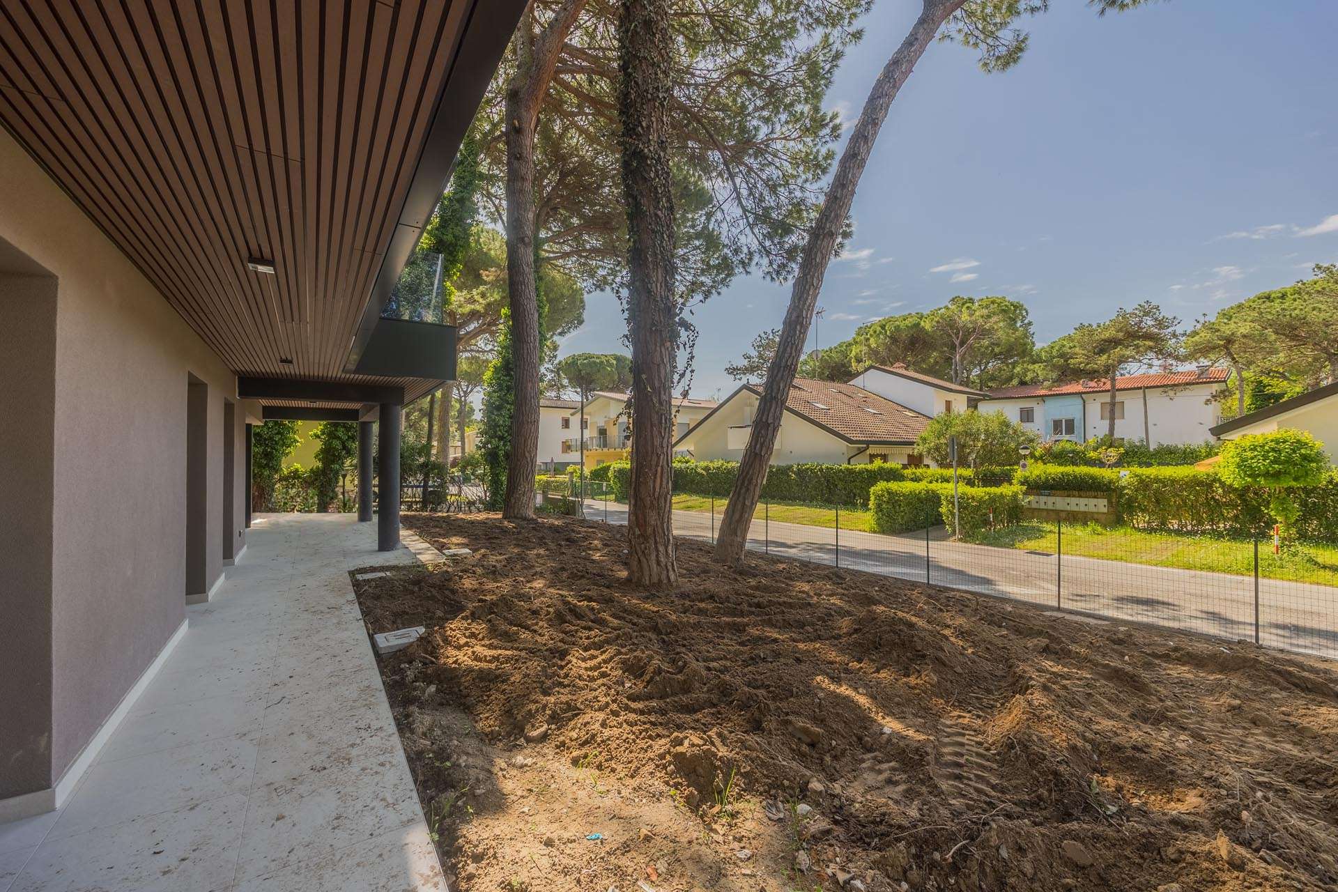04_mseXnF8 Four Room Apartment – Lignano Sabbiadoro