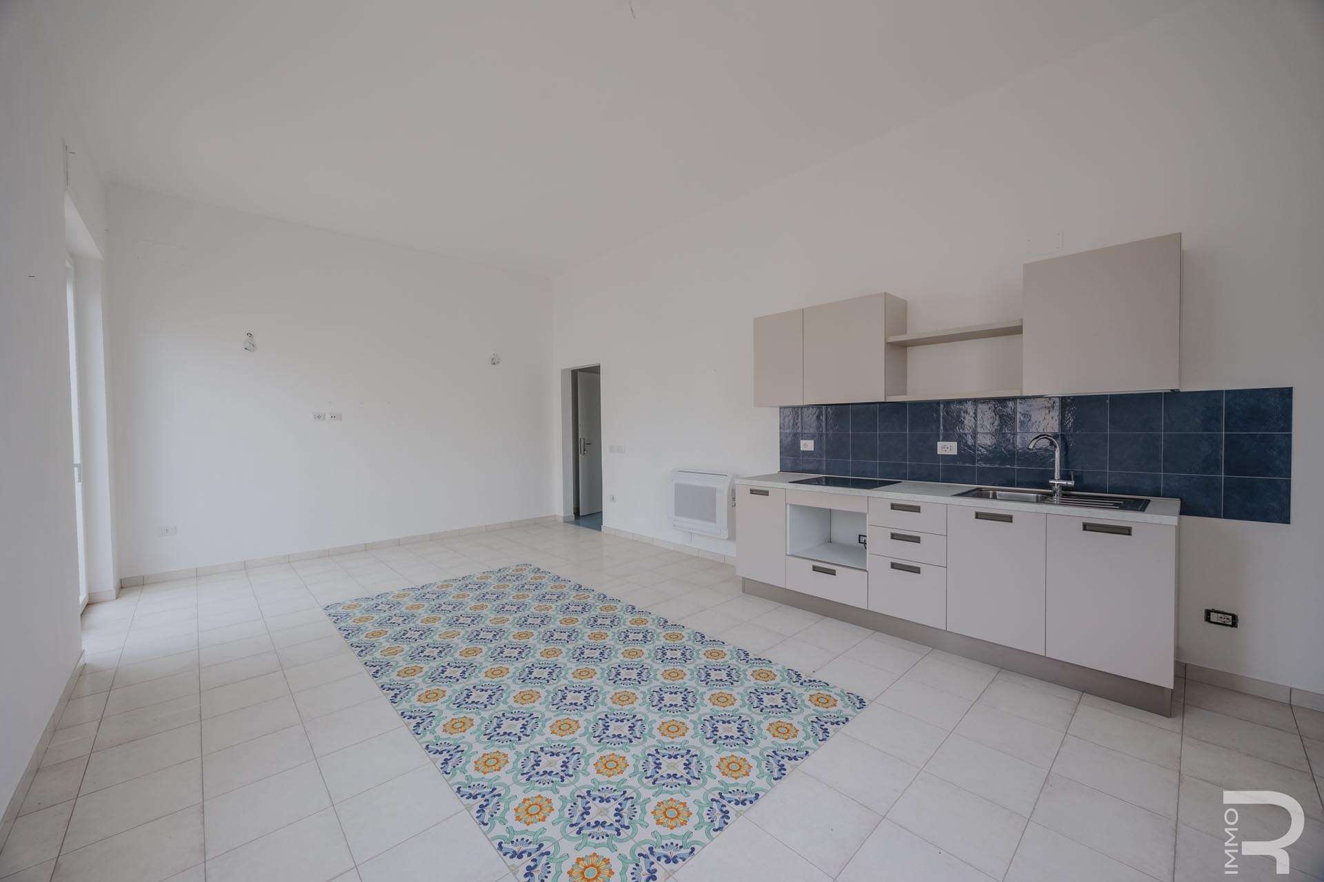 05_47DqQ9j Four Room Apartment – San Vincenzo