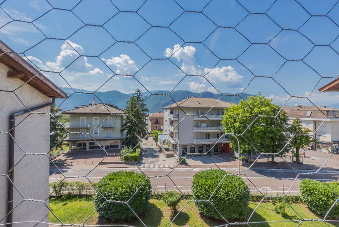 Four Room Apartment – Laives