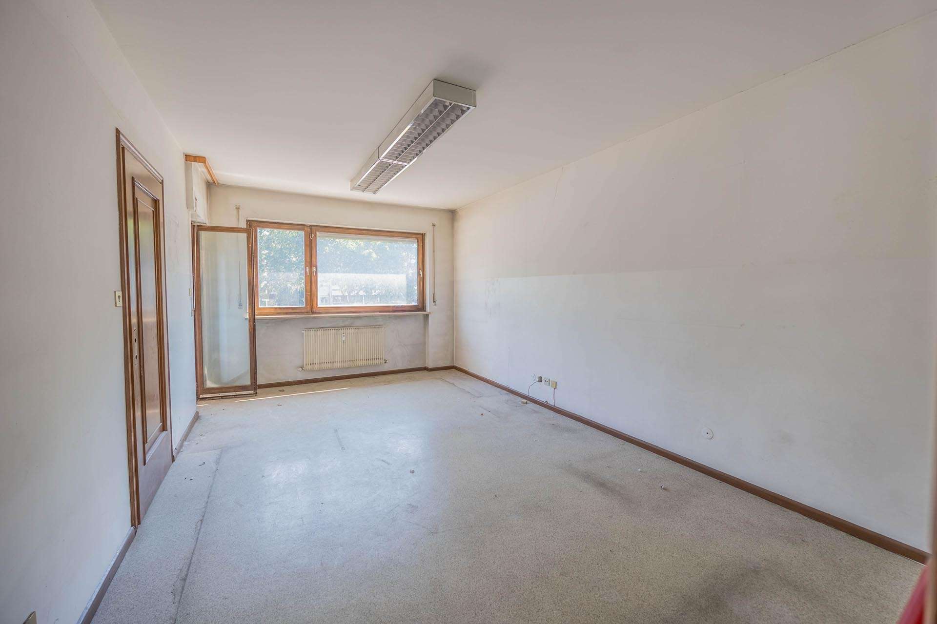 05_h7oXUVM Four Room Apartment – Bolzano-Firmian/Don Bosco