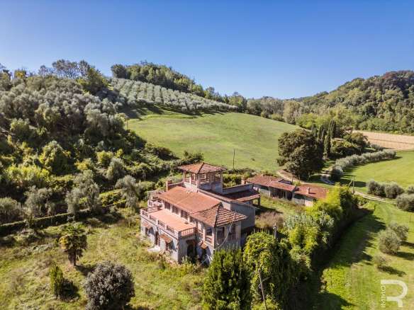 Villa – Casciana Terme Lari