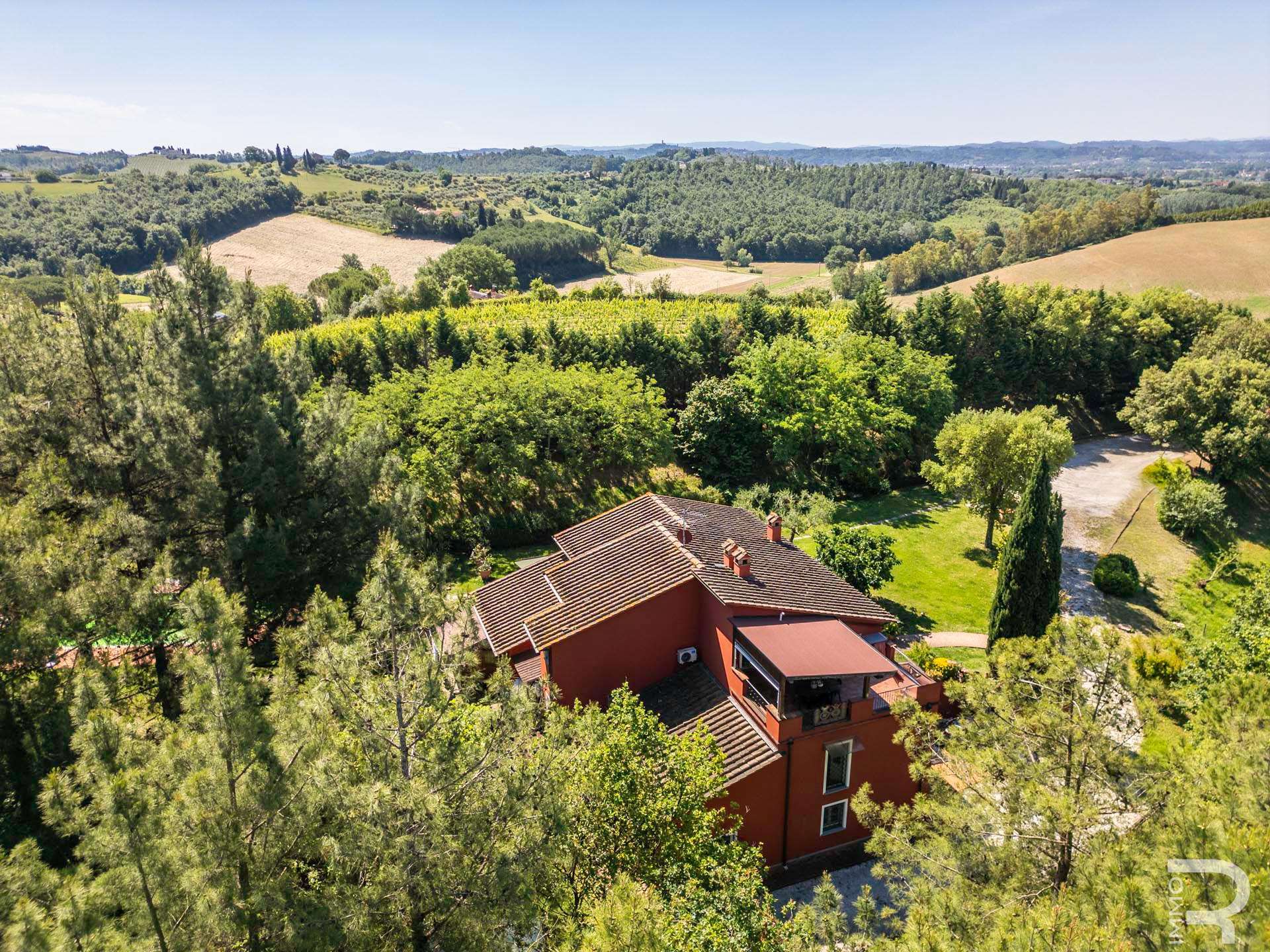 06_SmoXyWX Villa – Fucecchio