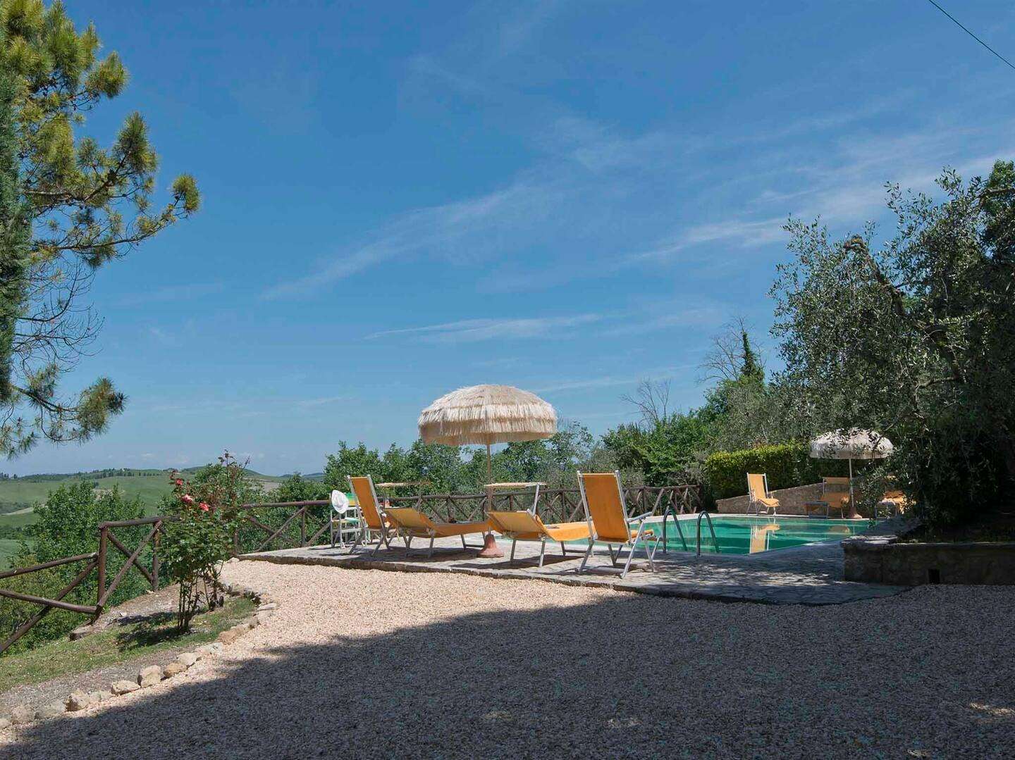 06_UQa8mA5 Villa – Volterra