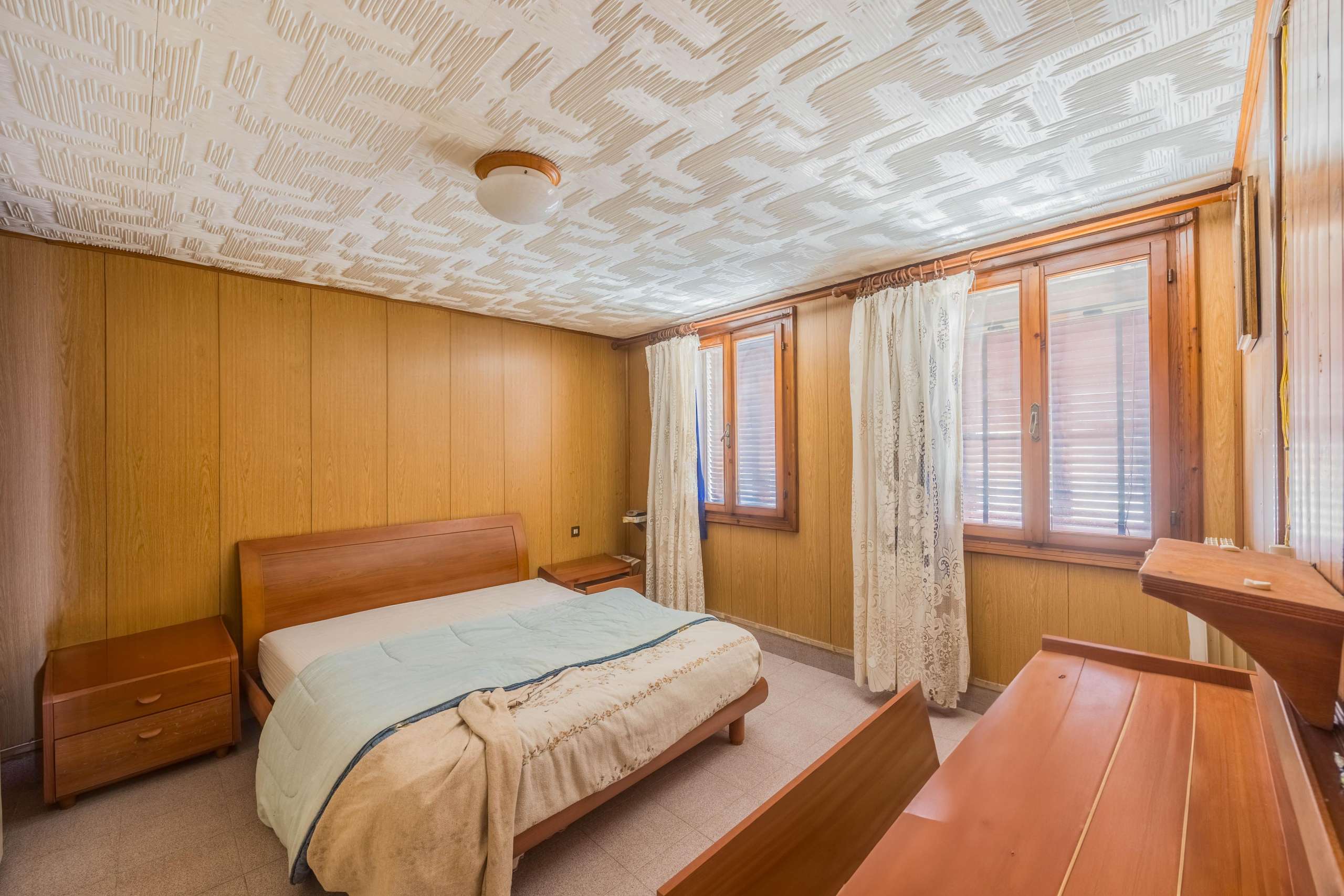 06_bLldXkO Three Room Apartment – Venice
