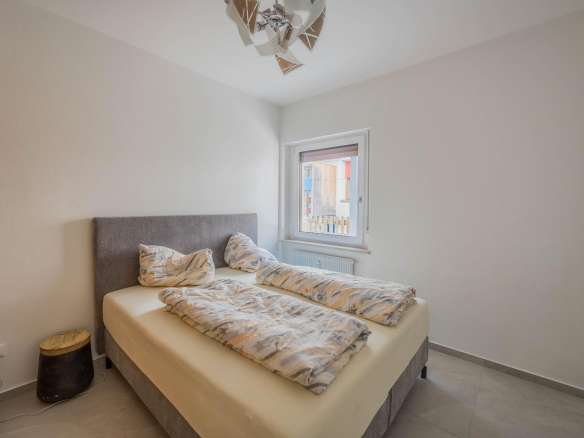 Two Room Apartment – Funes