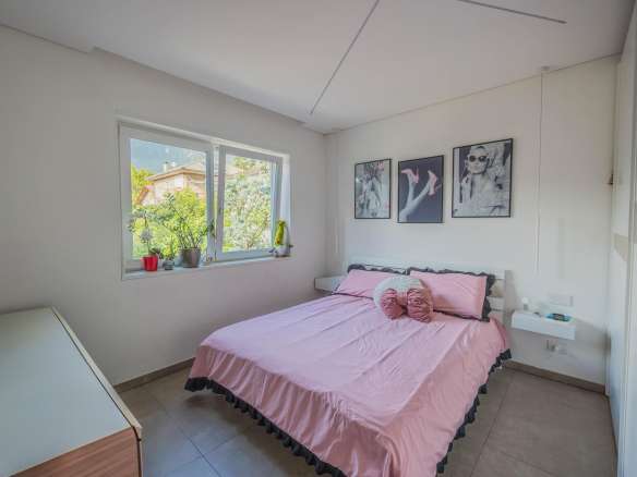 Four Room Apartment – Laives
