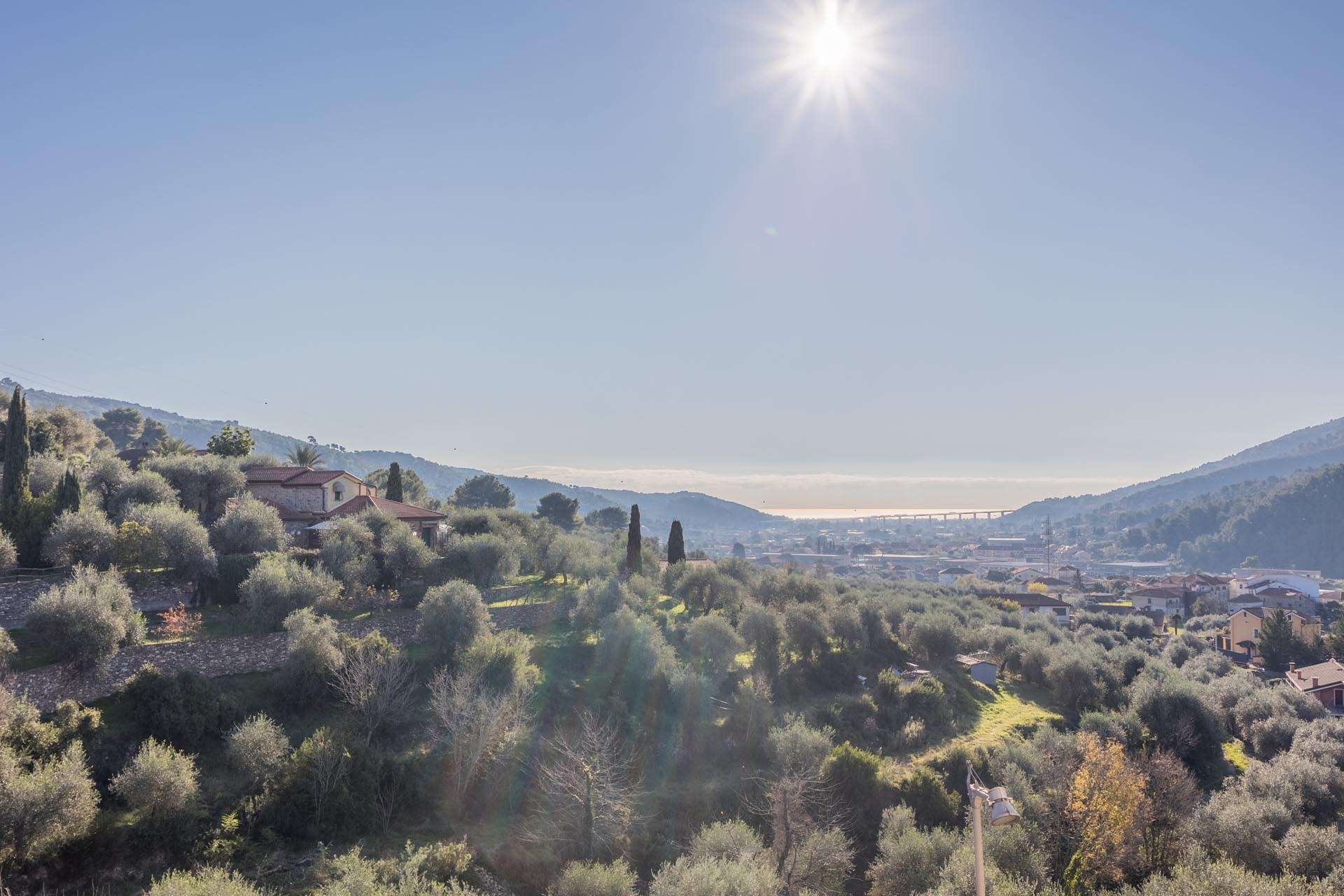 Two Room Apartment – Andora