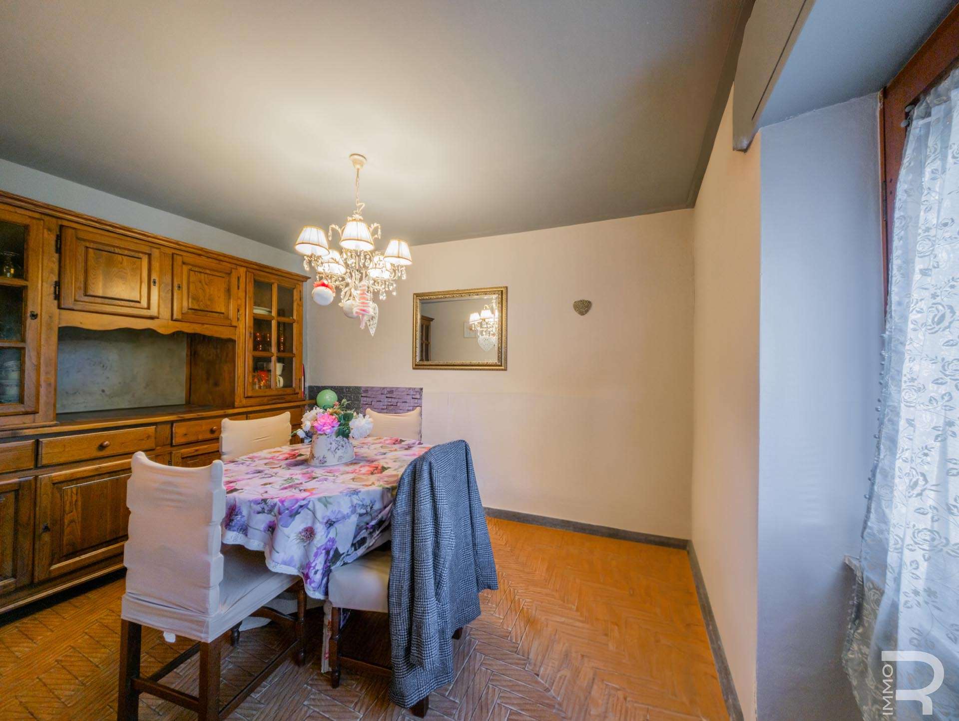 07_HQzF1Ds Row house – Camaiore