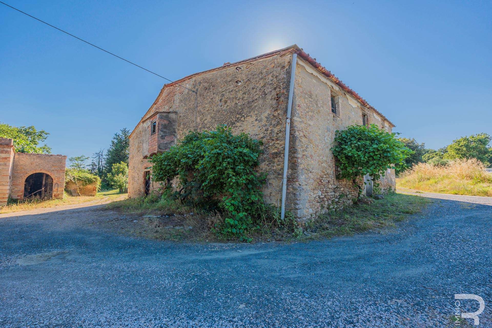 07_NeIxBMn Farmhouse/Rustico – Pomarance