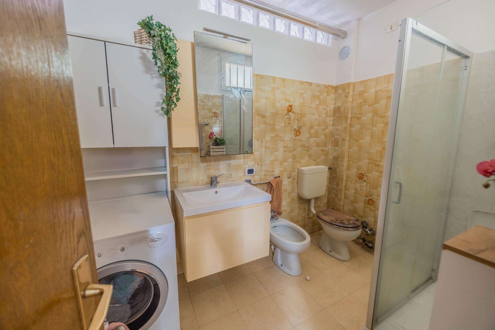 07_iGqZanq Four Room Apartment – Laives