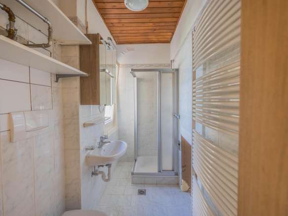 Three Room Apartment – Lasa