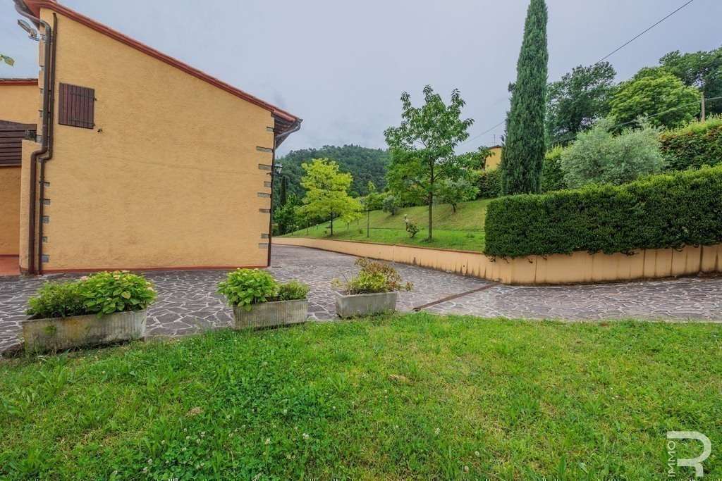 Farmhouse/Rustico – Carmignano