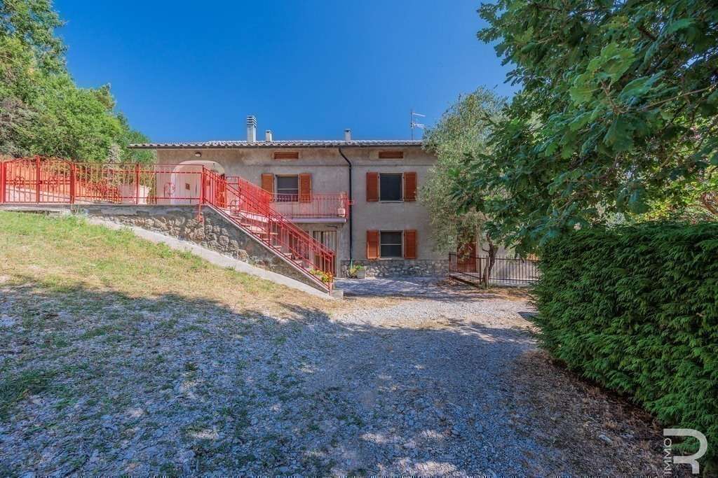 Semidetached House – Piancastagnaio