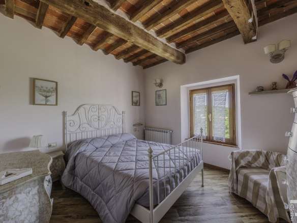Three Room Apartment – Montieri