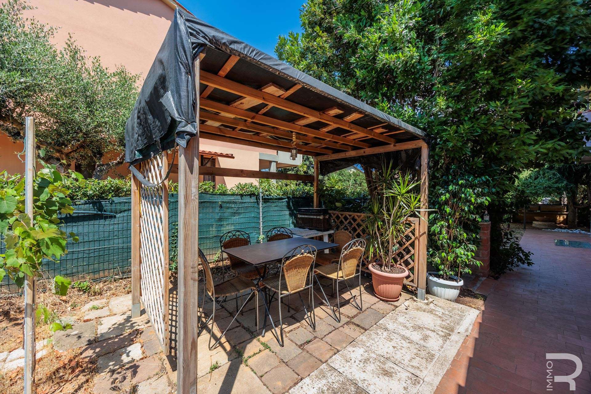 09_OLYKrCG Villa – Follonica