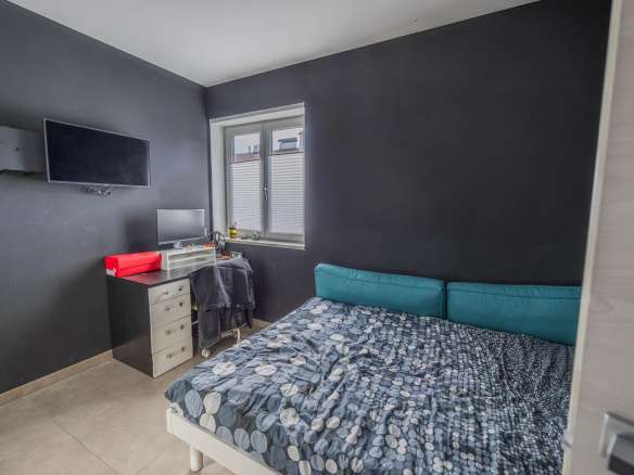 Four Room Apartment – Laives