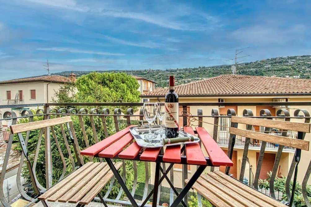 Two Room Apartment – Torri del Benaco