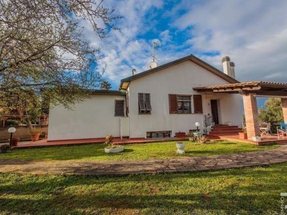 Semidetached House – Piombino