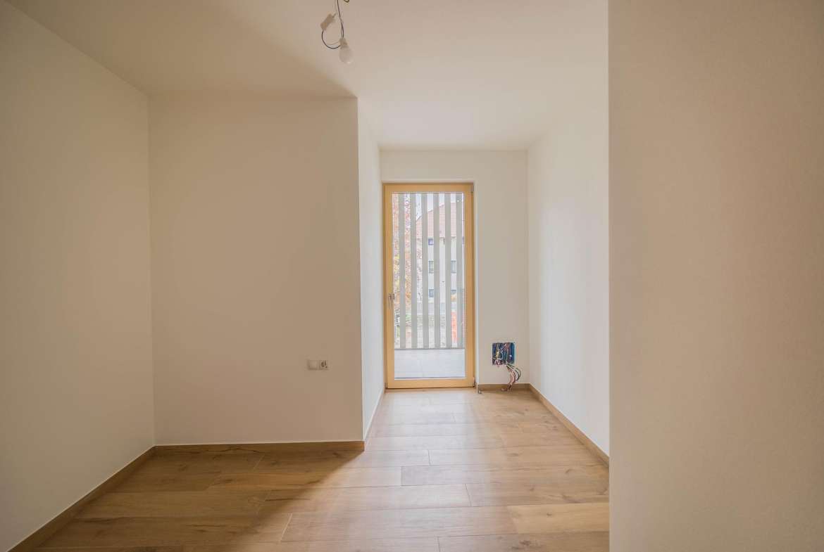 Three Room Apartment – Lana