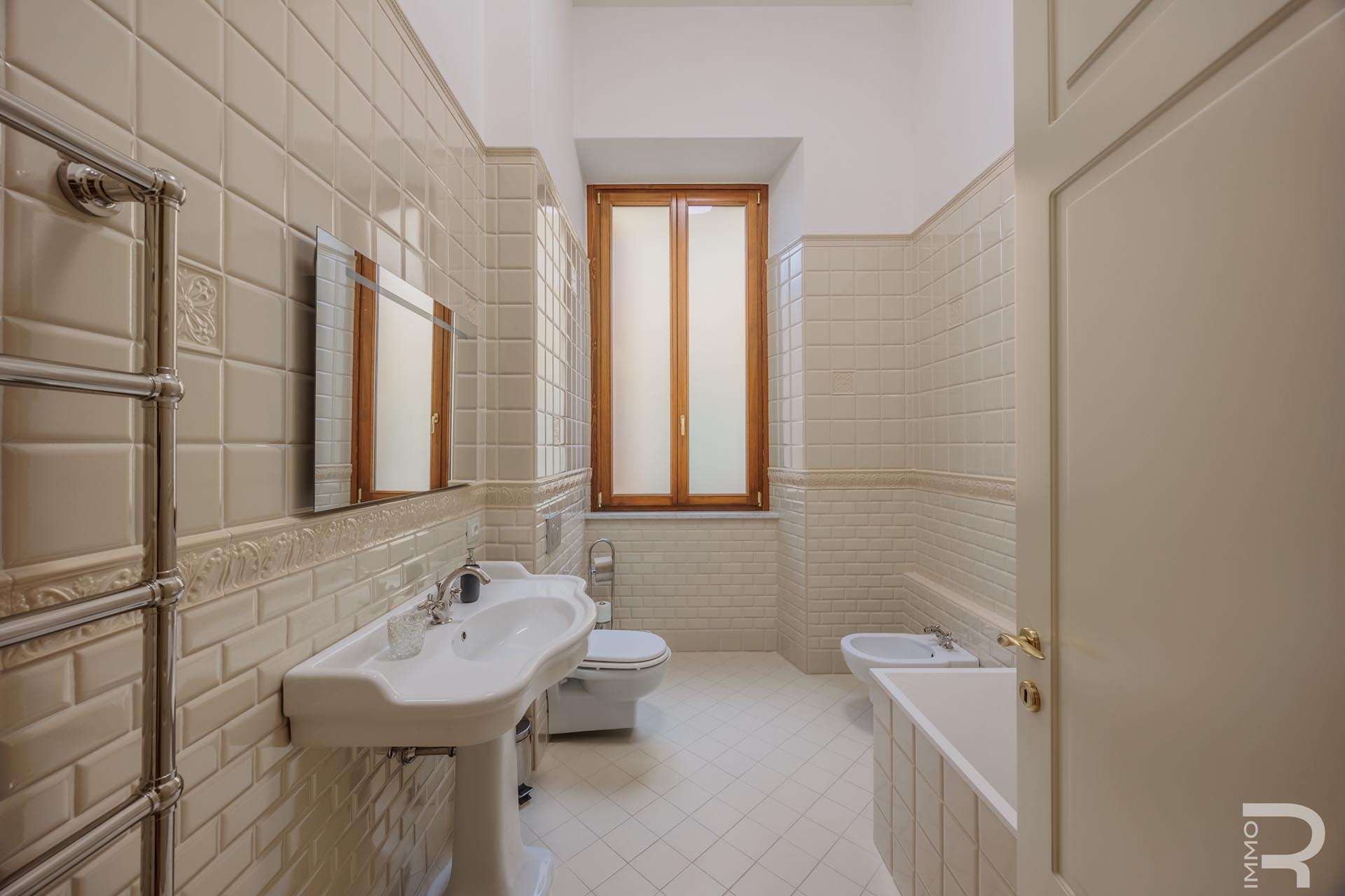 13_hUEwjeU Four Room Apartment – Montecatini-Terme