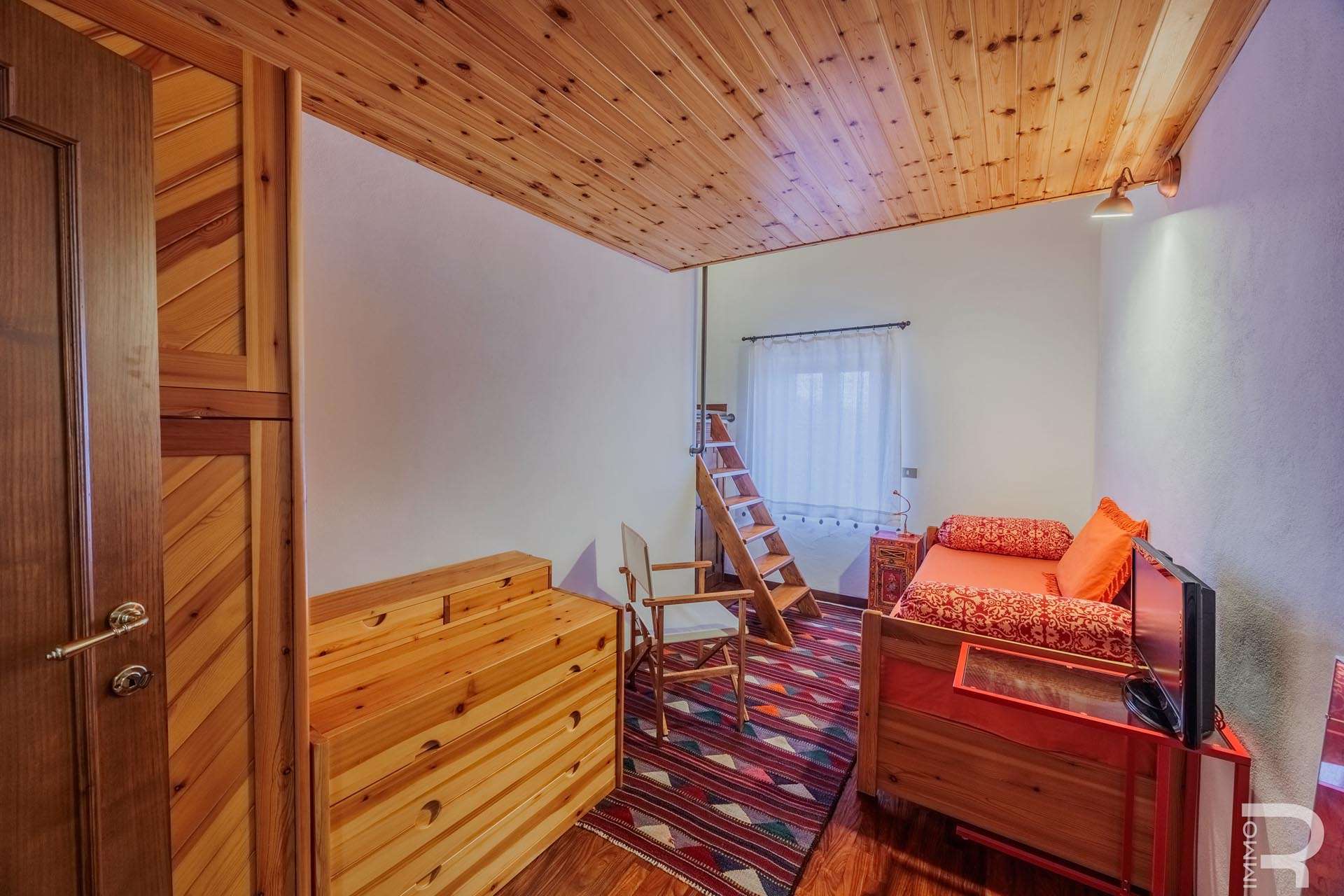 13_nlm65ys Three Room Apartment – Abbadia San Salvatore
