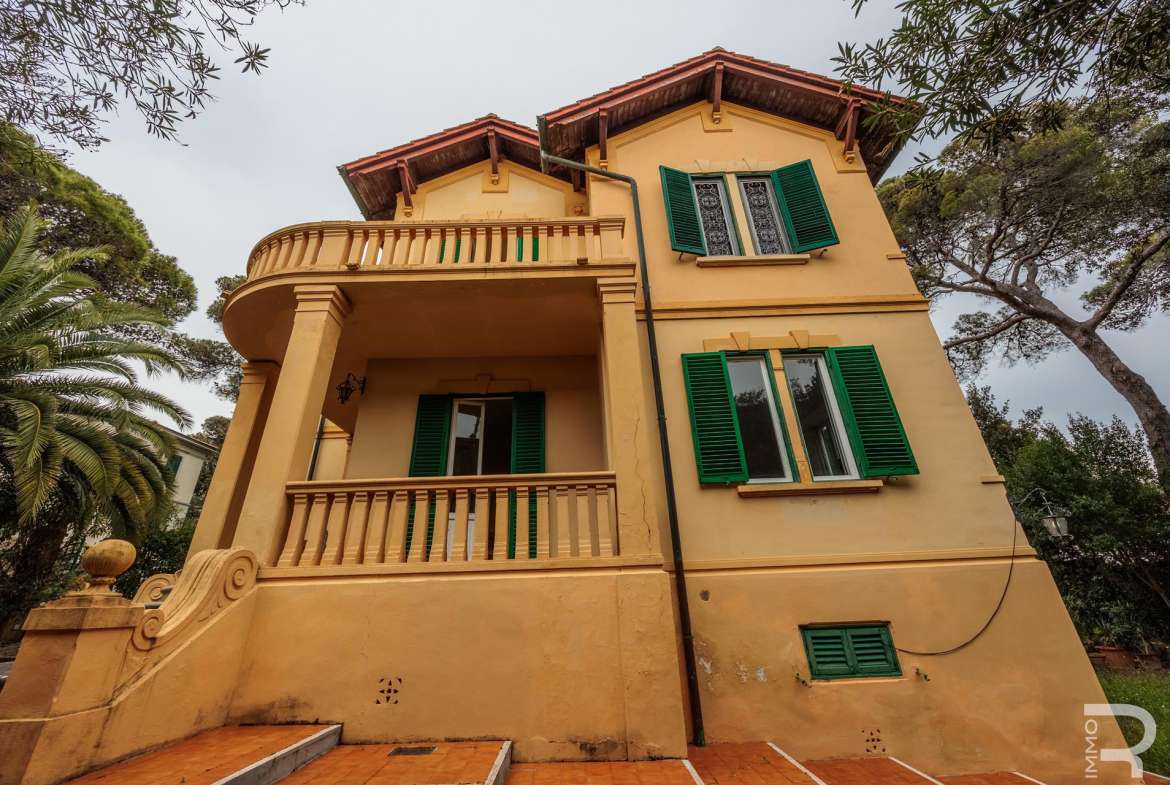 Villa – Livorno