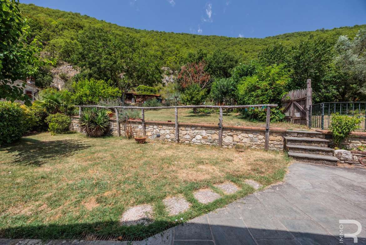 Detached House – Chitignano