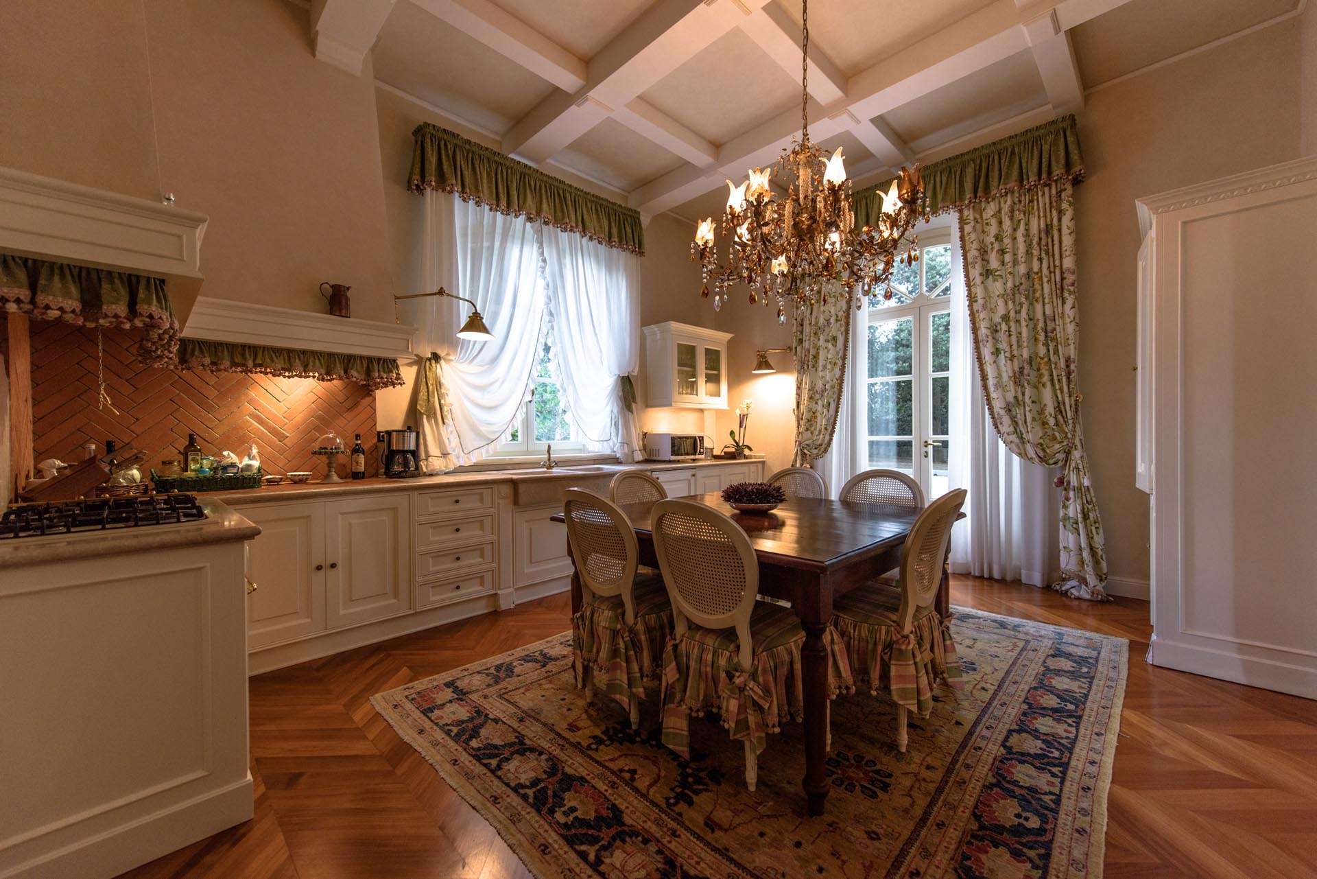 16_SzUccxw Villa – Montespertoli